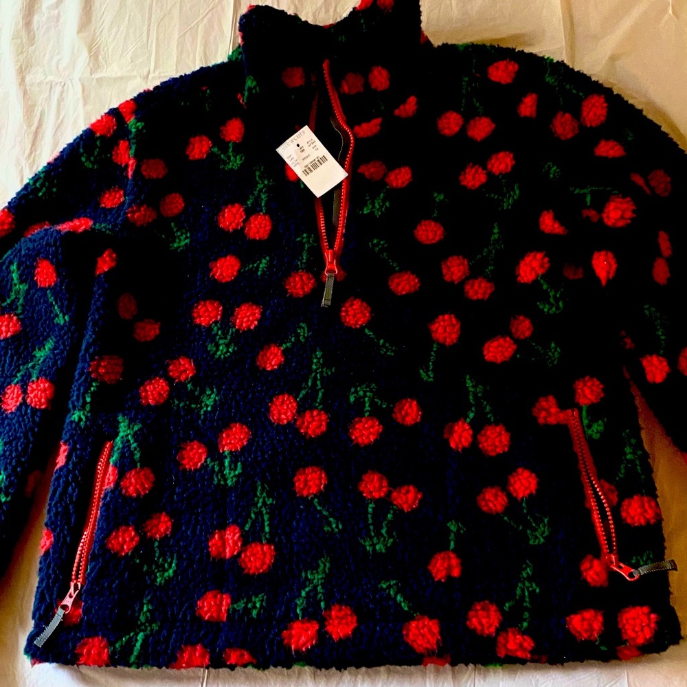 Crewcuts Pull-Over Jacket. Girls Size 14
Looks great over a turtleneck-so comfy